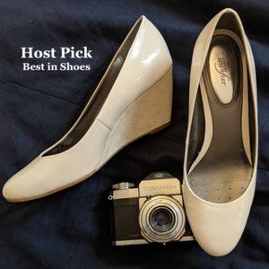 Alfani Step n Flex Wedges Cream